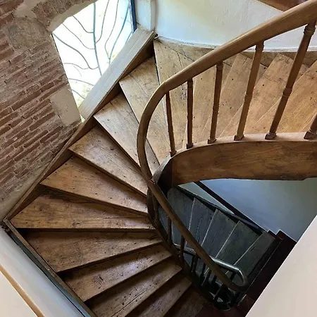 Hébergement de vacances Maison De Charme 3 étoiles Avec Piscine Tour-de-Faure