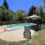 Maison De Charme 3 Etoiles Avec Piscine 펜션 *