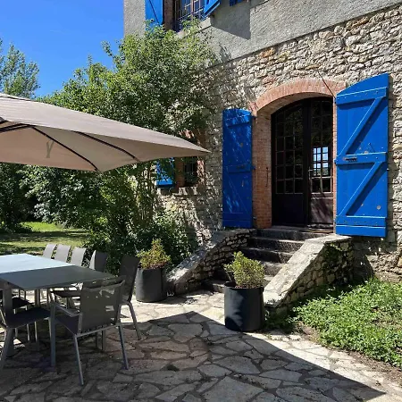 Maison De Charme 3 Etoiles Avec Piscine Tour-de-Faure