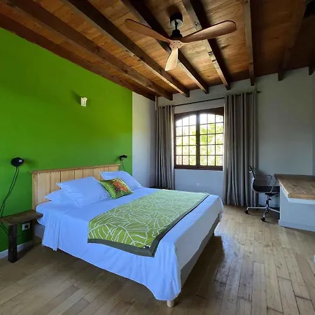 Maison De Charme 3 Etoiles Avec Piscine *